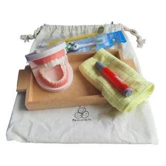 Busy Bag Brincriarte – Aprendendo a Escovar os Dentinhos